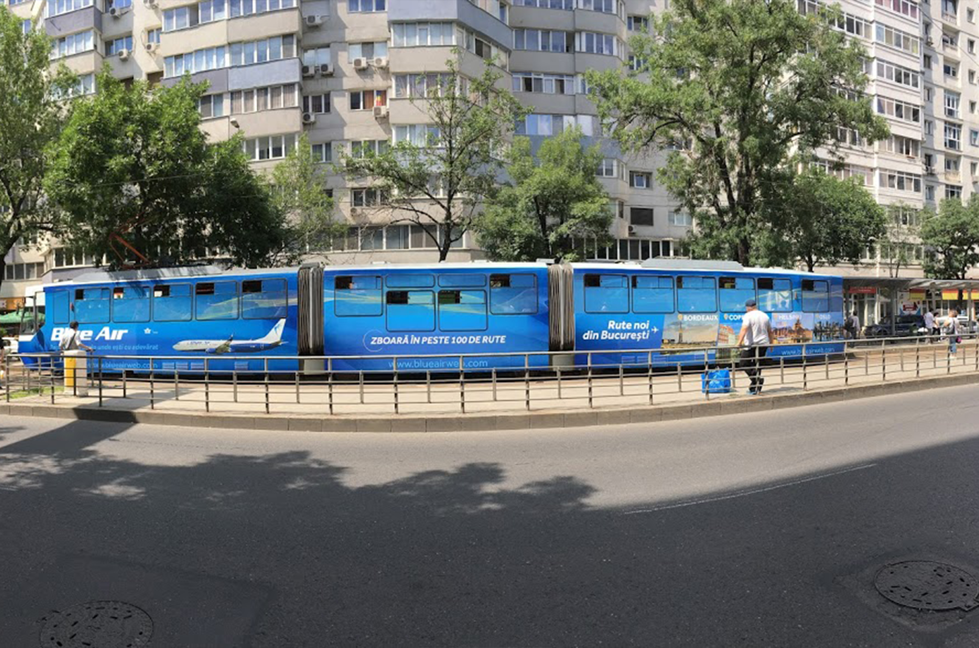 portofoliu-imagine-tramvai-colantat